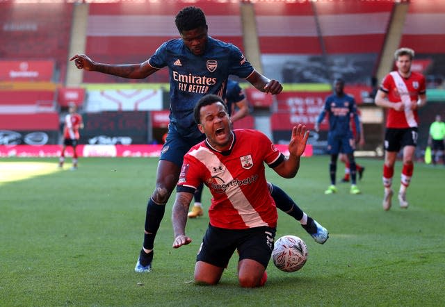 Thomas Partey fouls Ryan Bertrand 