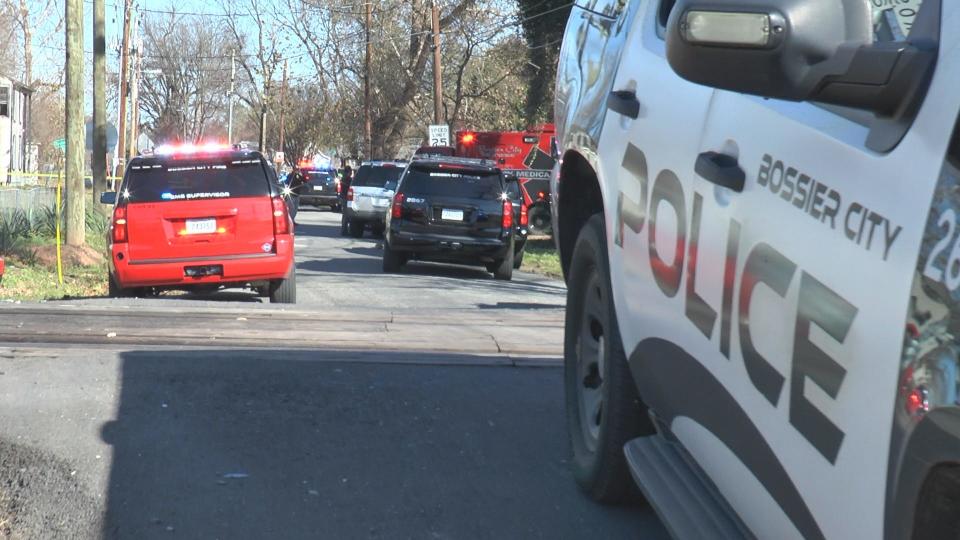 Bossier City Police and first responders arrive on the scene to a drive by shooting in Bossier City, on Friday, January 7, 2022.