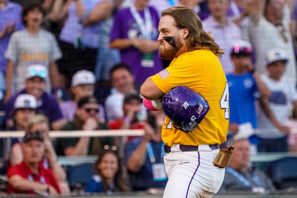 Florida Baseball: Highlights from College World Series vs LSU Game 1