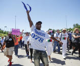 <p>Thousands of activists march onto Chicago Dan Ryan Expressway to protest violence in the city on July 7, 2018 in Chicago, Ill. (Photo: Kamil Krzaczynski/Getty Images) </p>