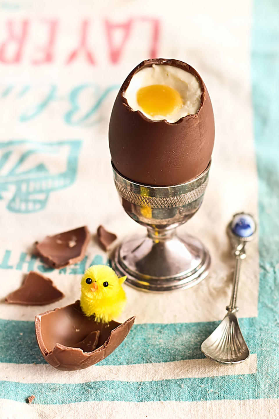 Cheesecake-Filled Chocolate Easter Eggs