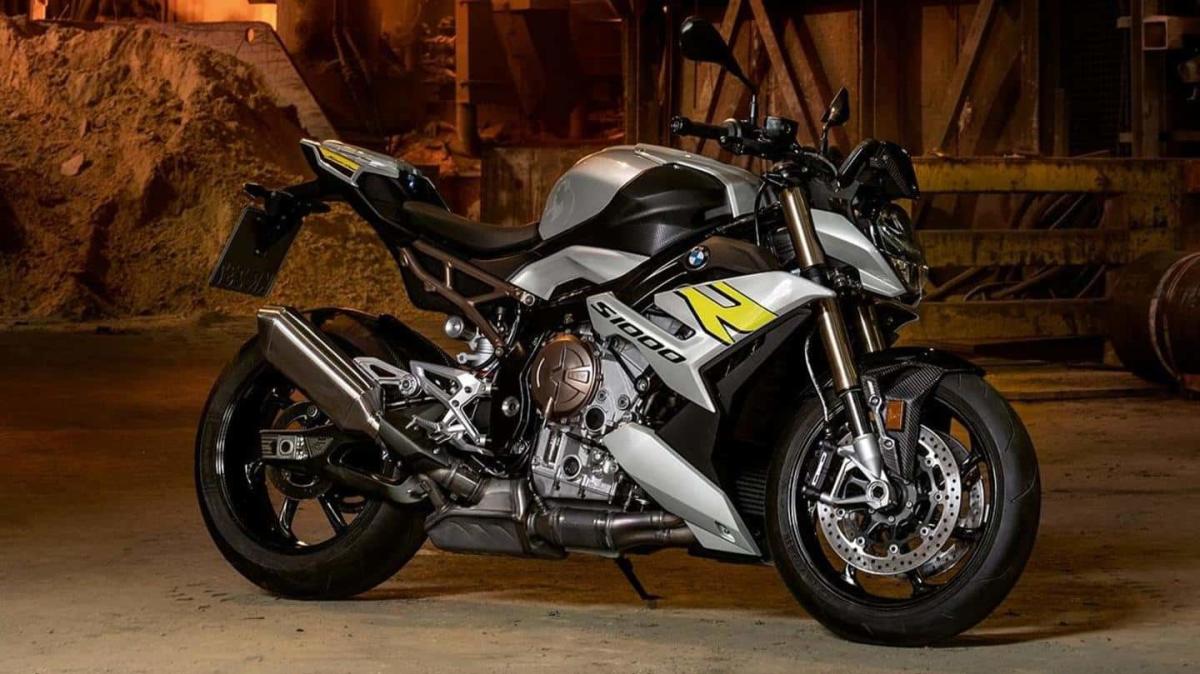 BMW S 1000 R launched in India, bookings open at BMW Motorrad dealerships,  ET Auto