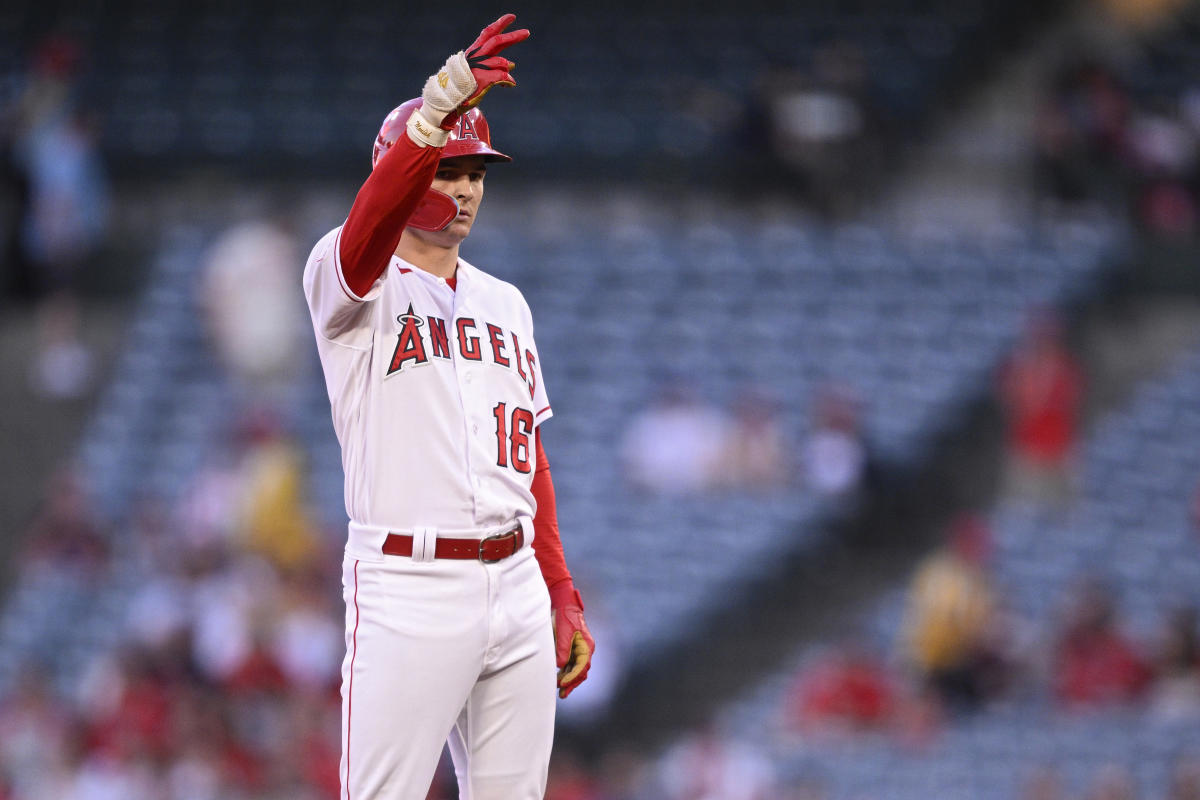 Angels' Logan O'Hoppe set to return this season after shoulder surgery as  team gets healthier for playoff push 