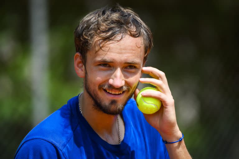 El tenista ruso Daniil Medvedev, número 2 del mundo, vuelve a competir esta semana en el ATP 250 de Ginebra, Suiza. 