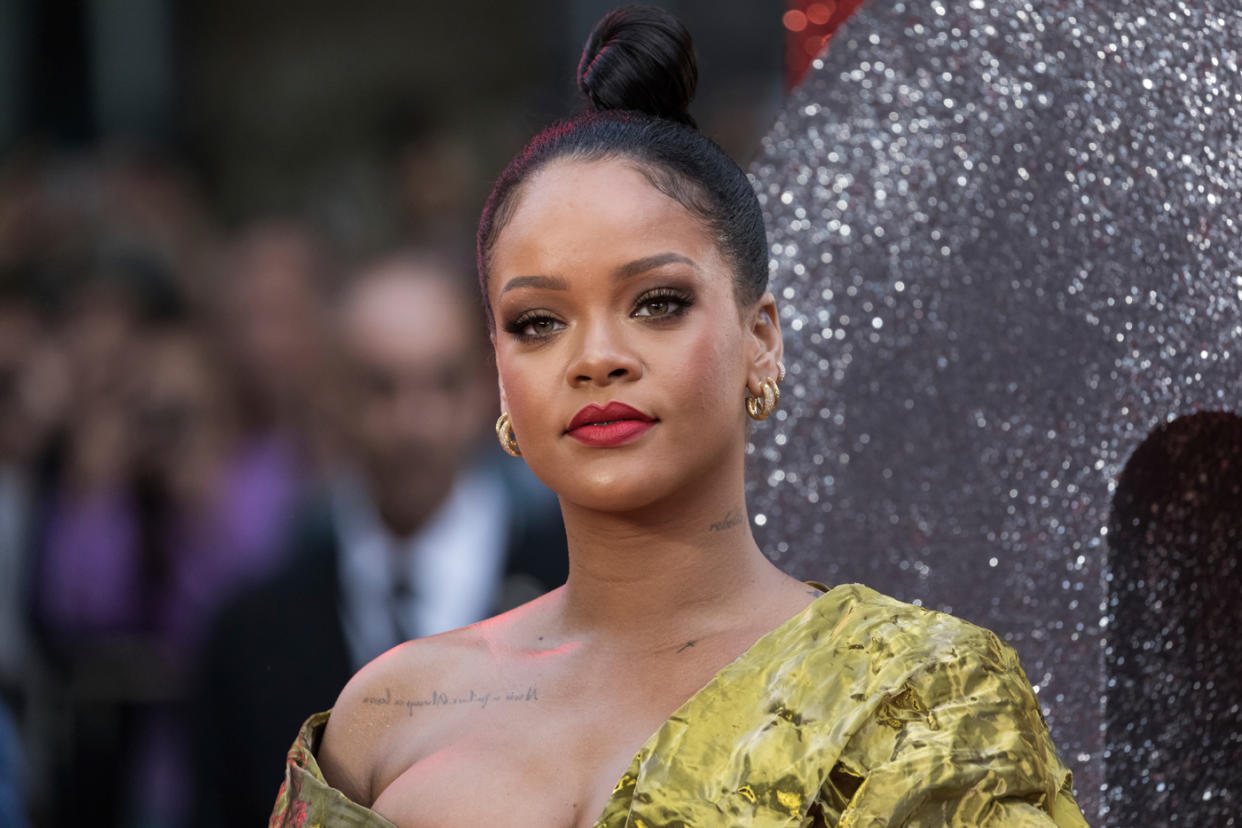 Rihanna ist modisch immer für eine Überraschung gut. (Bild: AP Photo)
