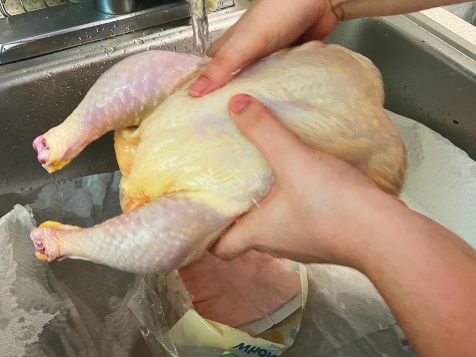 meghan markle ina garten roast chicken