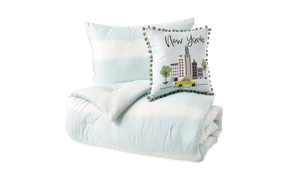 DKNY 'Skyline' Comforter, Sham & Accent Pillow Set