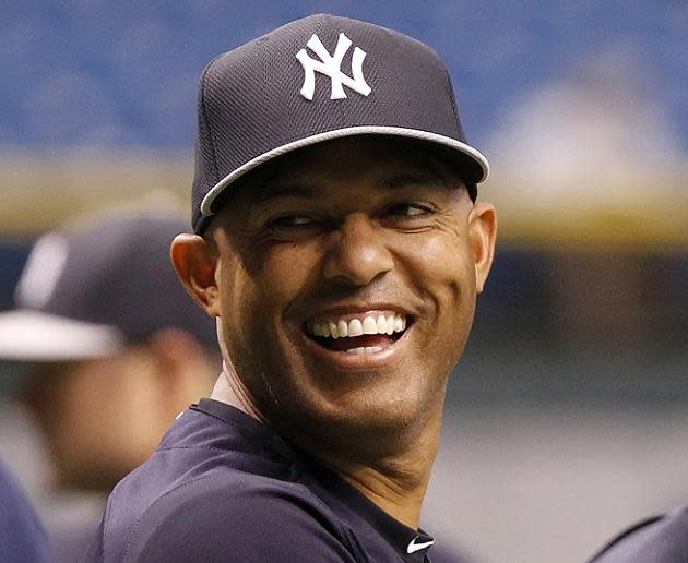 The Twins gave Mariano Rivera a chair made of broken bats