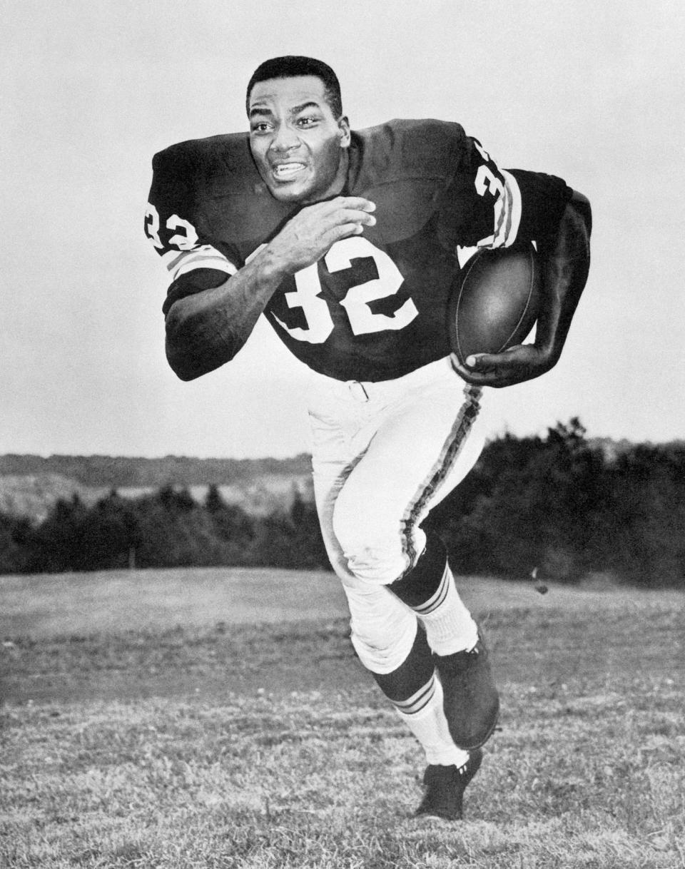 Jim Brown  (Bettmann Archive)