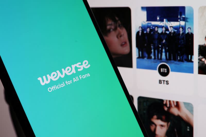 Illustration shows the logo of Weverse