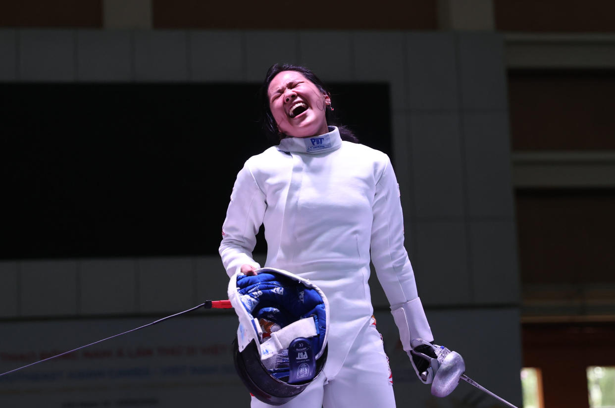 Singapore fencer Elle Koh celebrates winning her semi-final tie at the women's individual epee competition at the Hanoi SEA Games. (PHOTO: Sport Singapore/ Jeremy Lee)