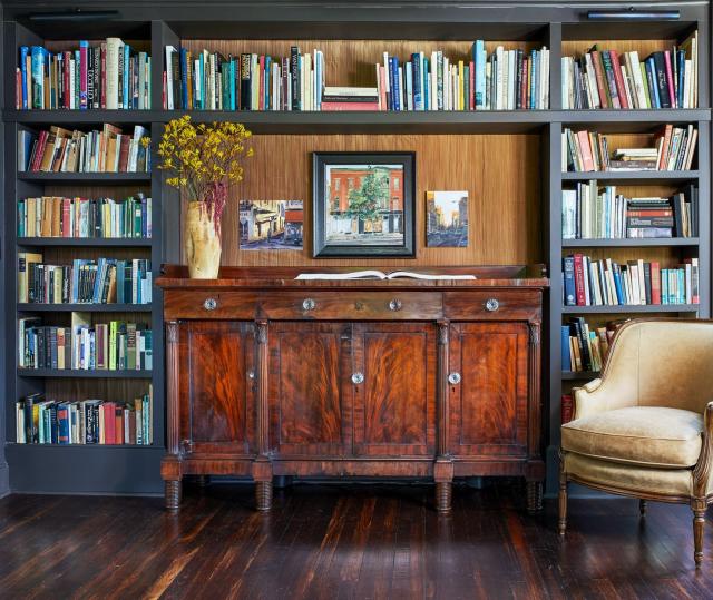 Premium Photo  Incorporating old worn books in interior design