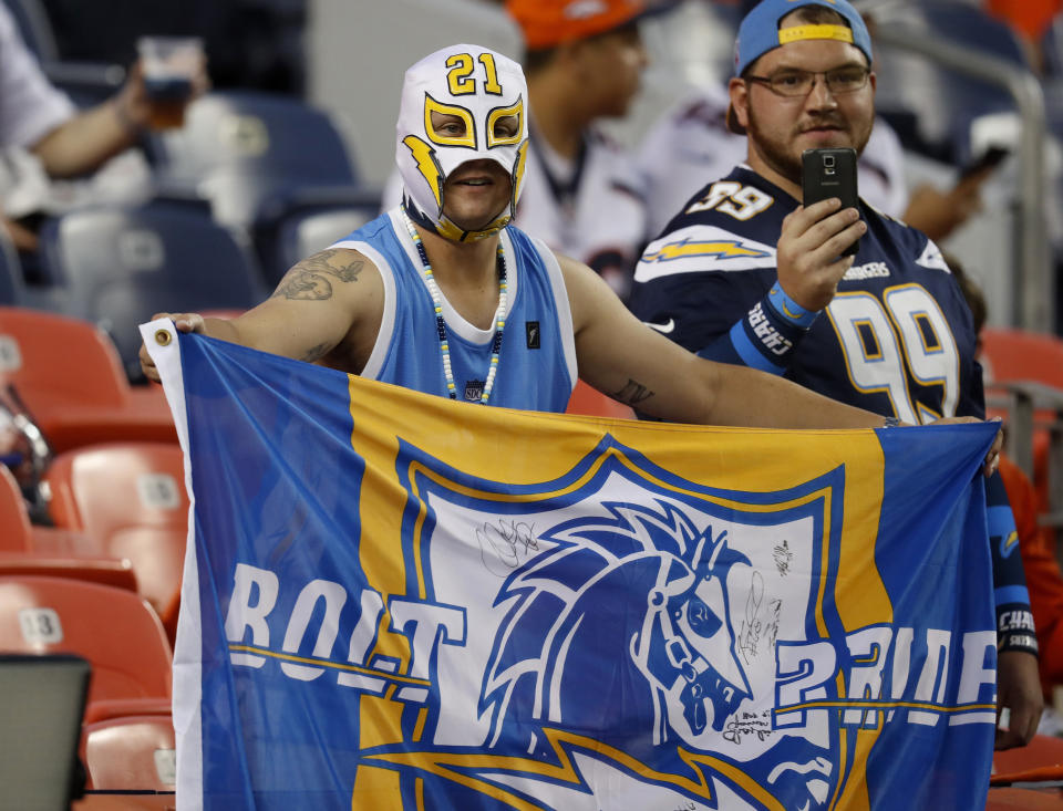 Los Angeles Chargers fans have plenty to be excited about entering 2018. This team’s offense is loaded and the D has a chance to be great. (AP Photo/David Zalubowski)