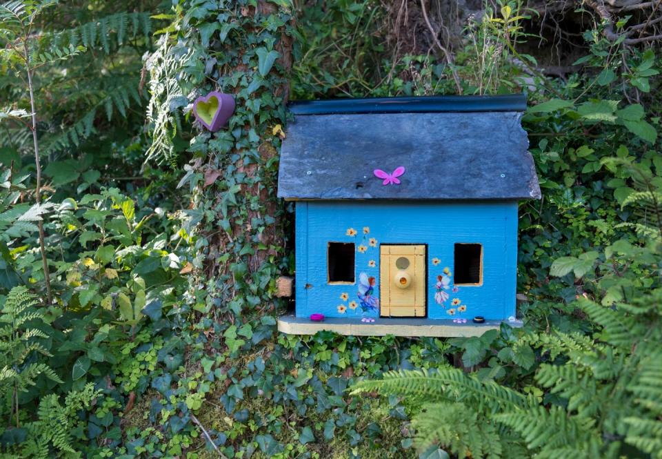 fairies house along the kerry way trail