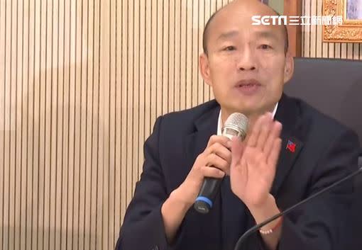 韓國瑜向高雄市民道歉，但不少人根本不買帳。