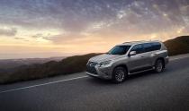 View Photos of the 2020 Lexus GX