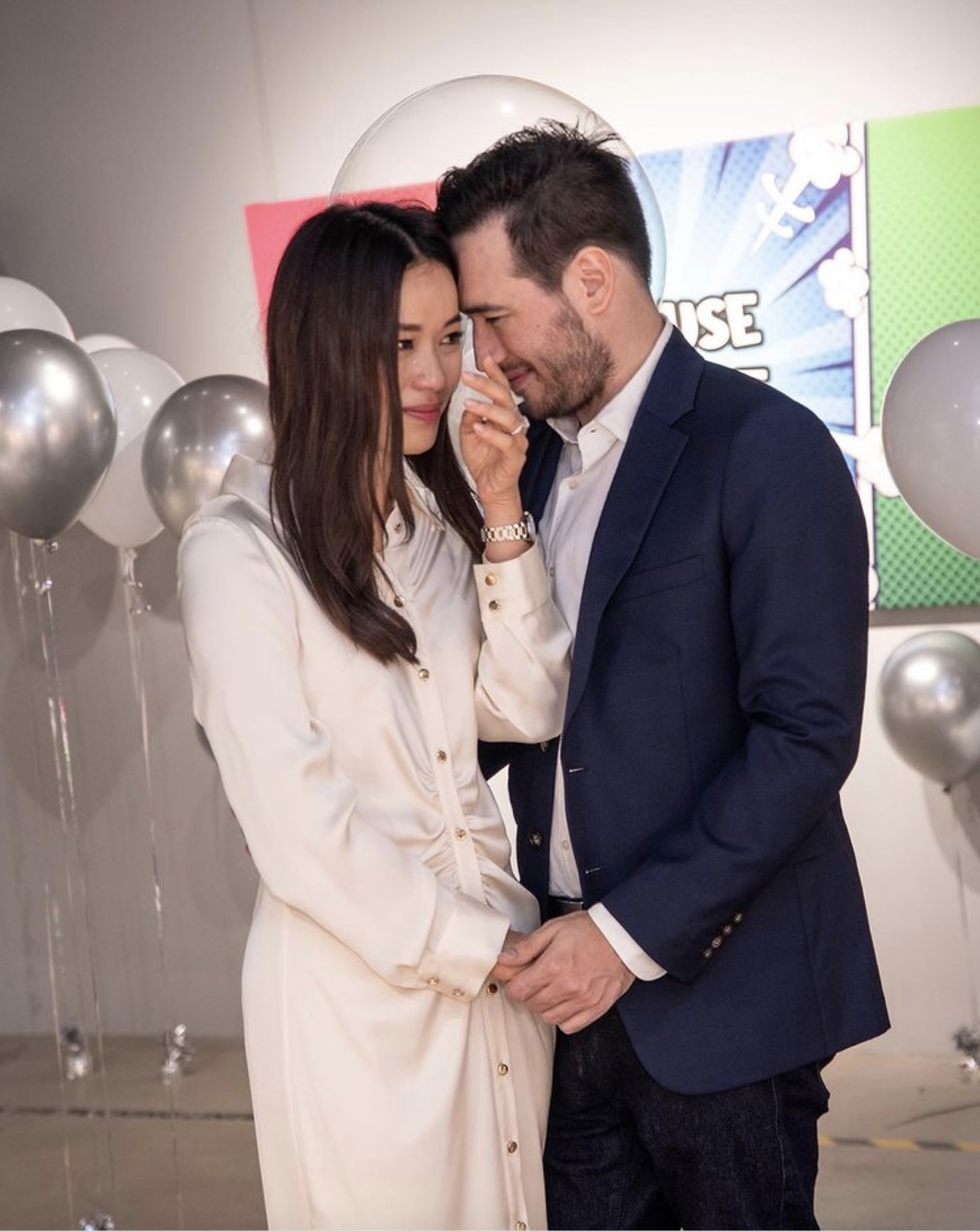 Newly engaged actress Rebecca Lim revealed her fiancé's face in an Instagram post on 21 November 2021.