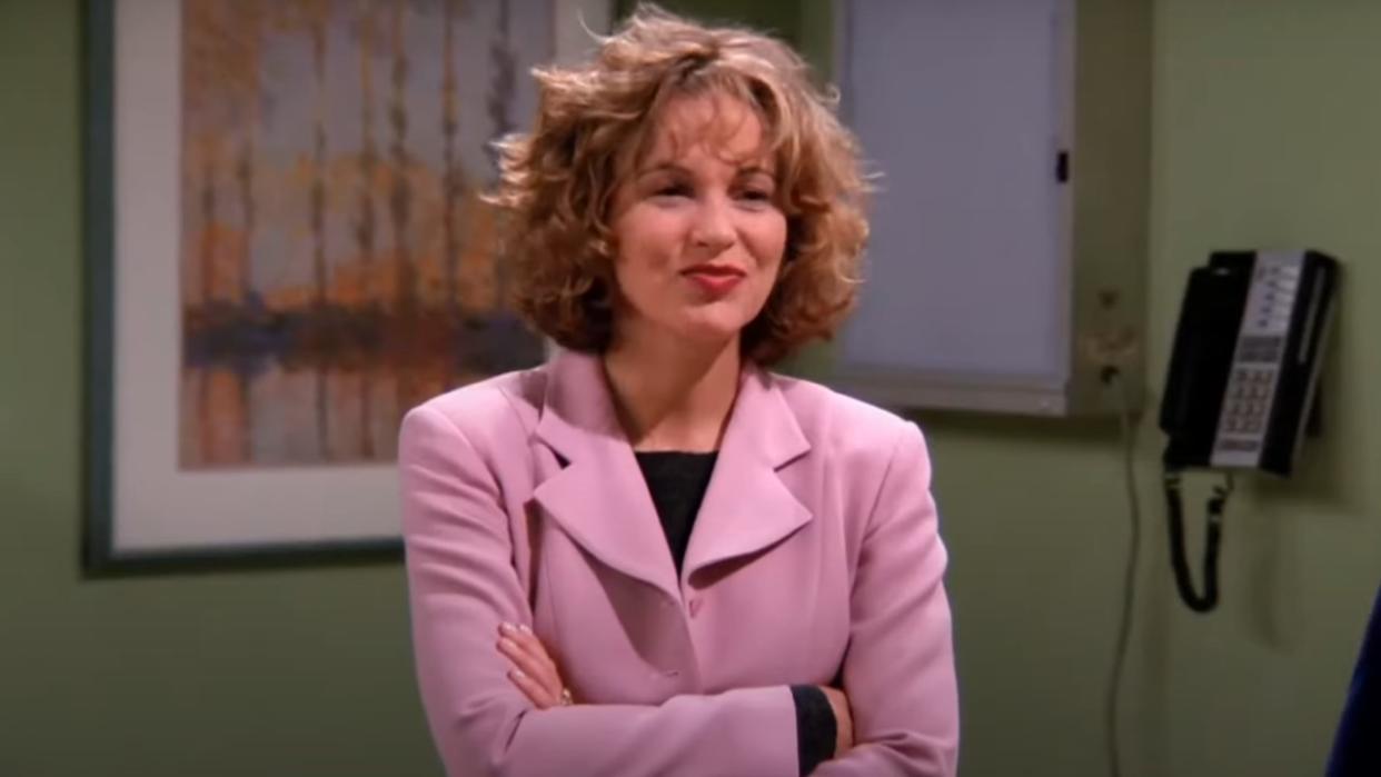  Jennifer Grey as Mindy on Friends. 