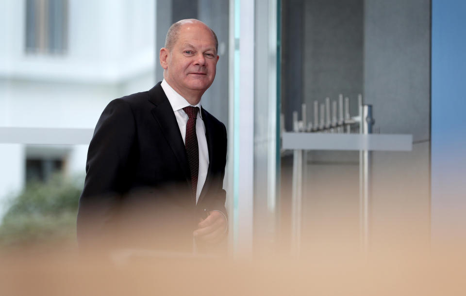 Olaf Scholz setzt weiter auf die "Bazooka" (Bild: Michael Sohn/Pool via Reuters)