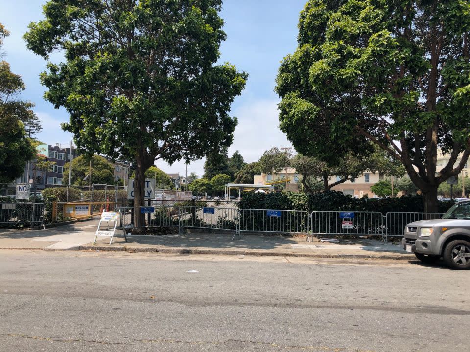 Broderick is clear of tents, but as of today about 8 remain at the DMV camp along Oak. The 730 Stanyan site has been at capacity since opening.