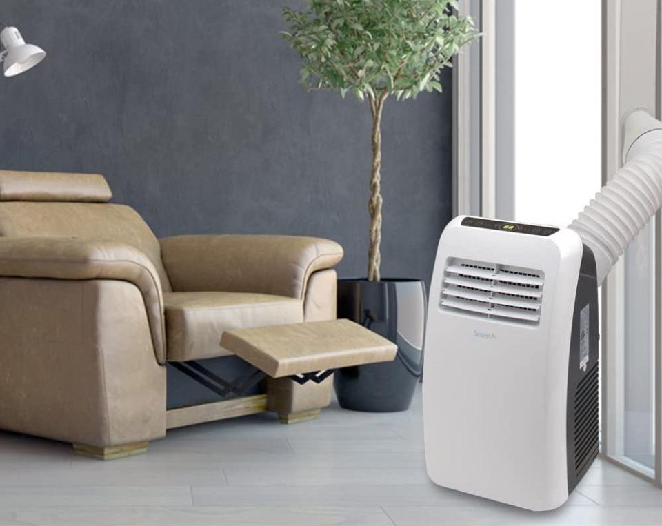 SereneLife Portable Electric Air Conditioner Unit. Image via Amazon.