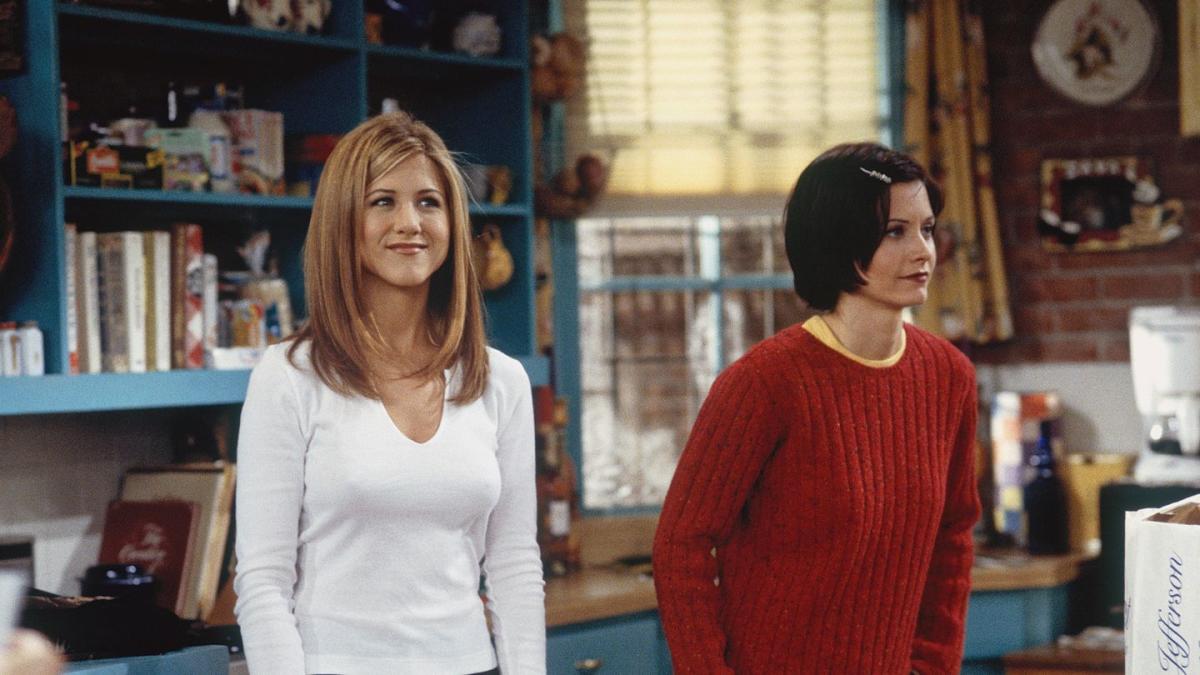 Jennifer Aniston Explains Why Her Nipples Were So Prevalent in 'Friends