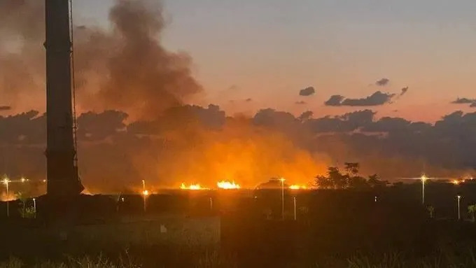 哈瑪斯向以色列南部城市亞實基倫（Ashkelon）發射數百枚火箭彈，聯合國秘書長稱哈瑪斯的襲擊是「事出必有因」。（圖／翻攝自推特）