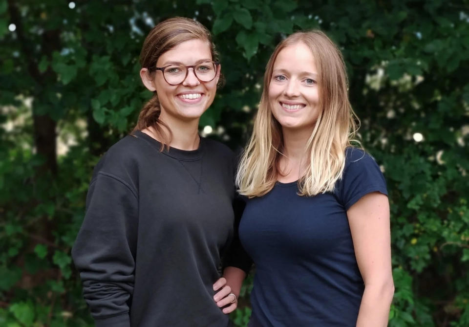 Mit ihrem Startup Traceless wollen die Gründerinnen Johanna Baare (l.) und Anne Lamp dazu beitragen, Plastikmüll zu vermeiden. - Copyright: Traceless