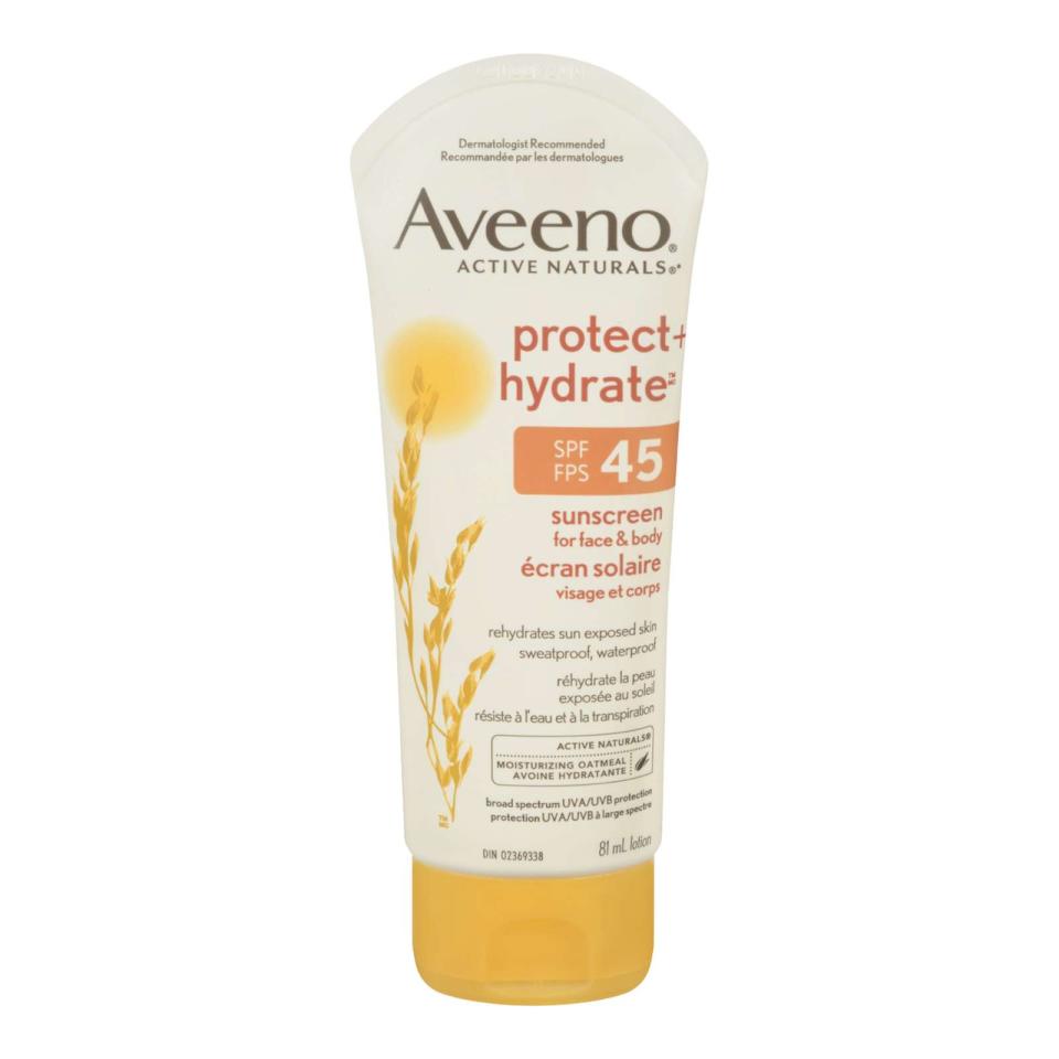 Aveeno Active Naturals PROTECT + HYDRATE™ Sunscreen Lotion SPF 45  