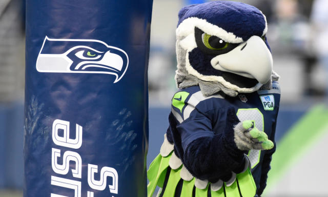 Schedule release, ticket sales, rookie camp signings and other Seahawks news