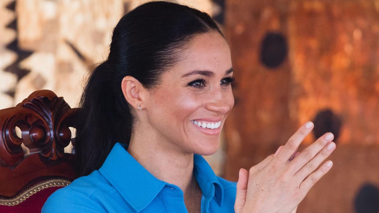 Meghan Markle wearing blue dress in Tonga