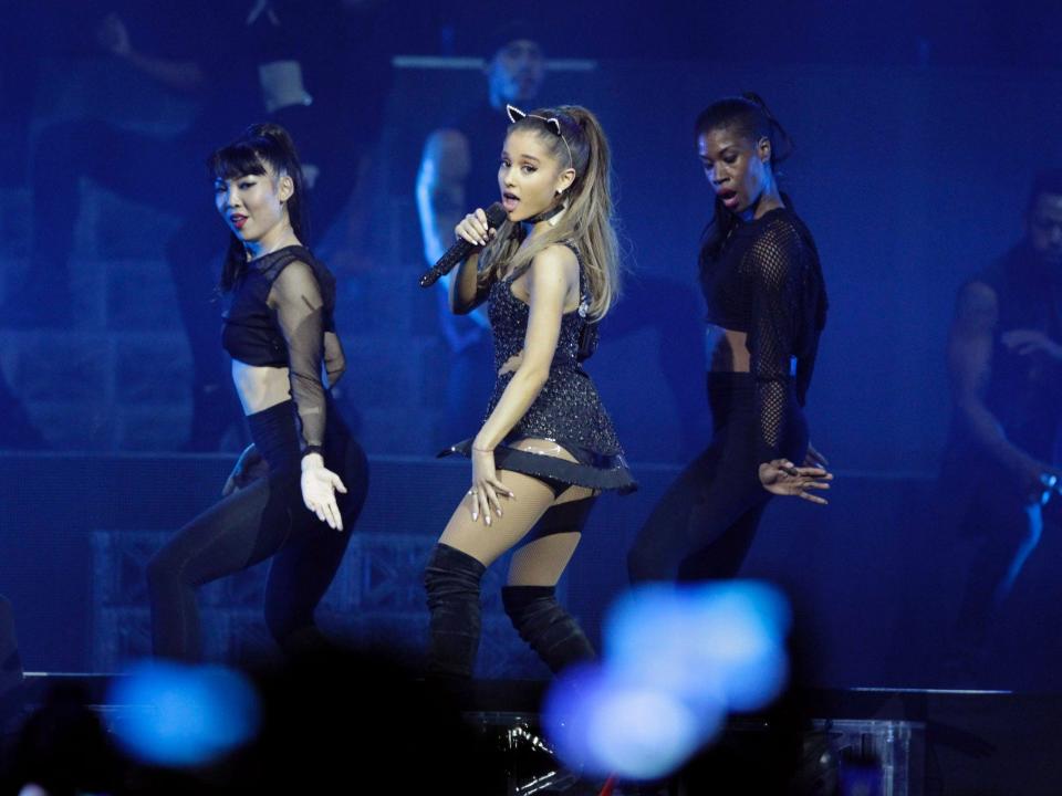 ariana grande honeymoon tour