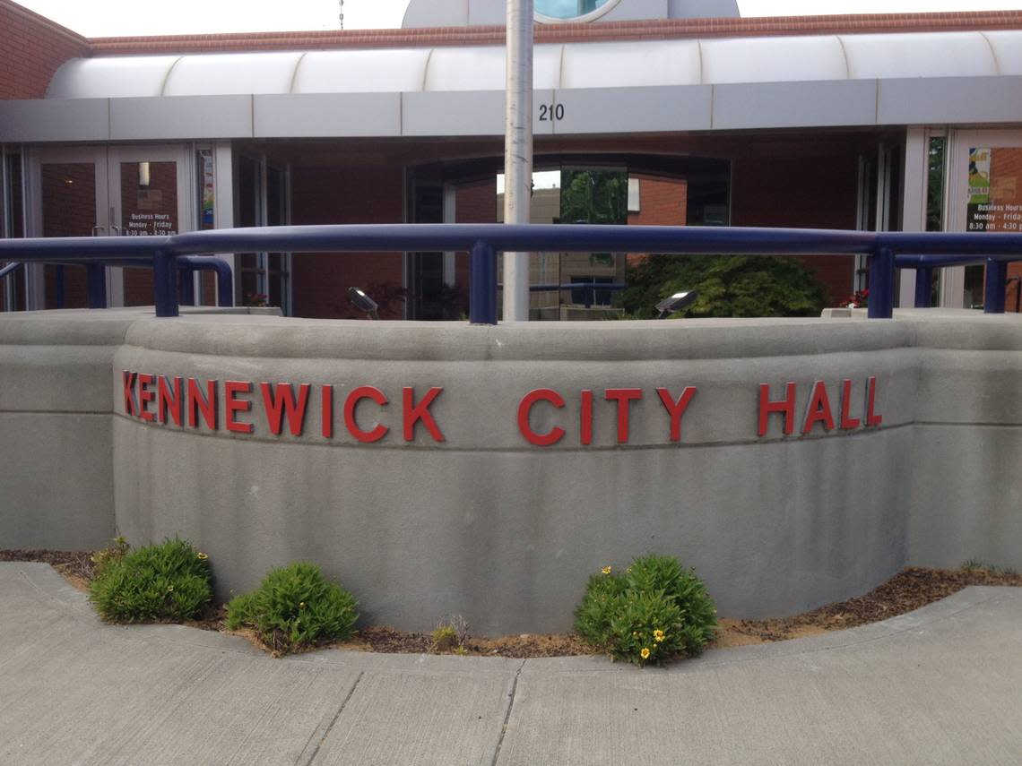 Kennewick City Hall