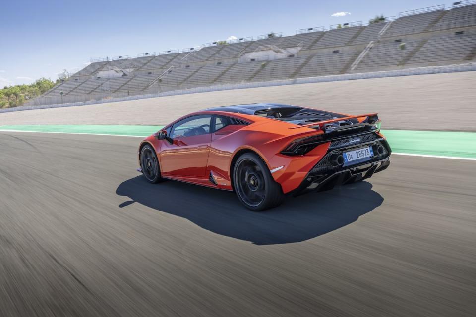 2023 Lamborghini Huracán Tecnica - Photos From Every Angle