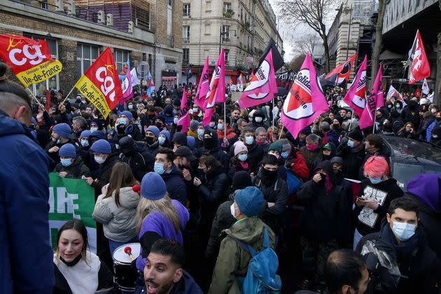 <p>Des manifestants anti-Zemmour à Paris, le 5 décembre 2021.</p>