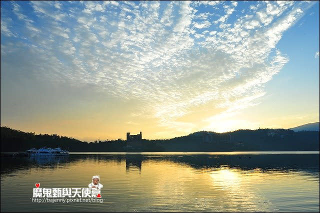 《南投景點美食》日月潭朝霧碼頭日出 埔里鹹油條 恆吉城早餐店蔥油餅加蛋