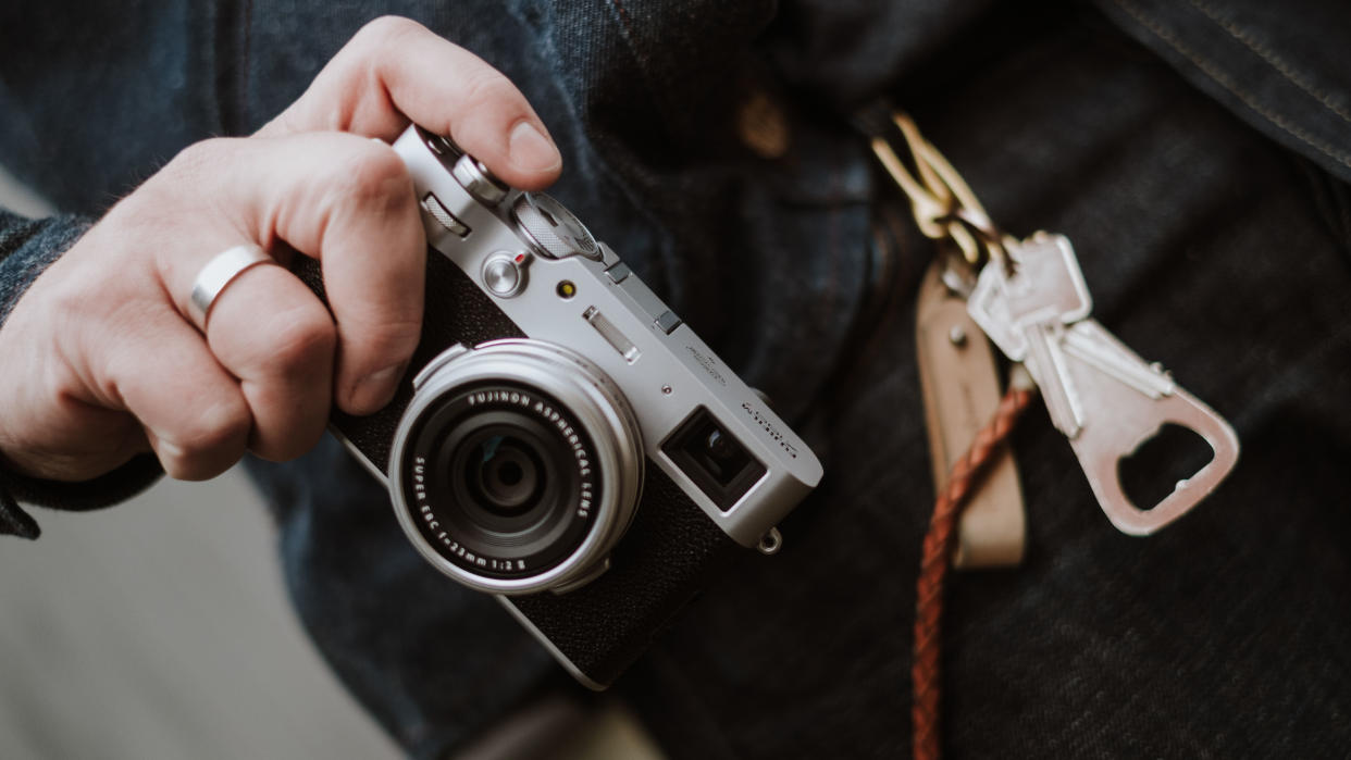  Best compact cameras Fujifilm X100V. 