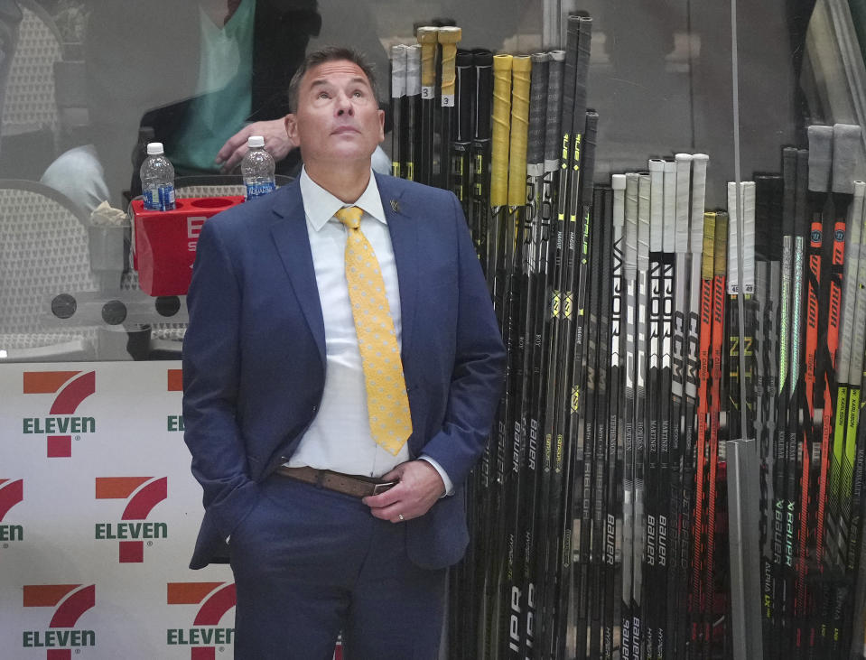 Vegas Golden Knights coach Bruce Cassidy looks up at the scoreboard in the closing seconds of Game 3 of the team's NHL hockey Stanley Cup Western Conference finals against the Dallas Stars in Dallas, Tuesday, May 23, 2023. (AP Photo/LM Otero)