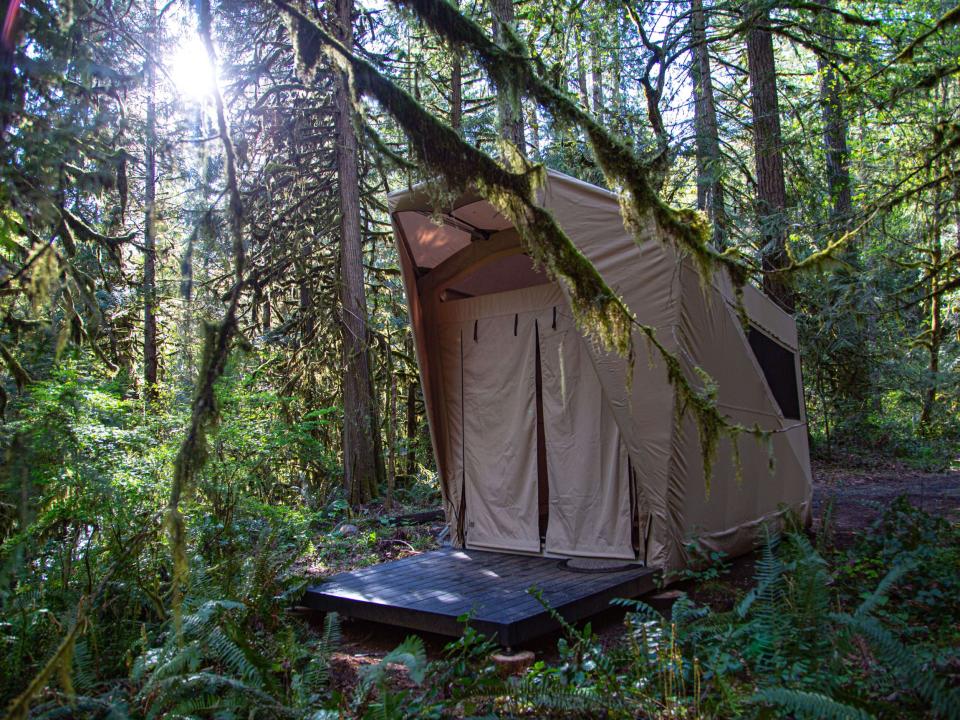 Jupe's off-grid tiny home hotel.