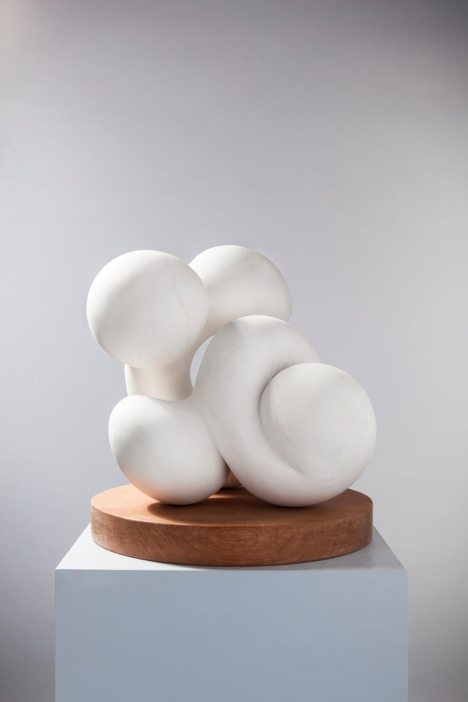 Richard Hudson, Knot Marble (Courtesy of the artist and Claridge's ArtSpace)