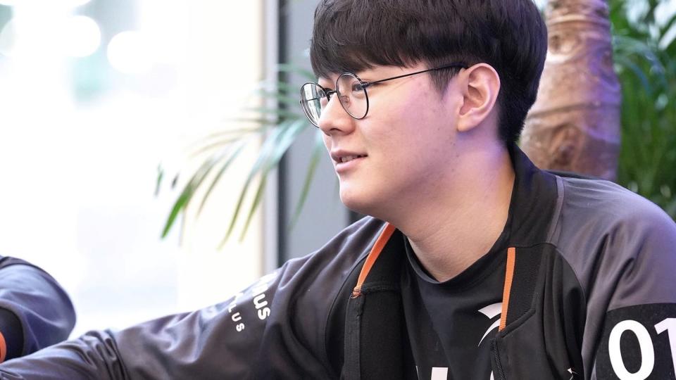 前FW韓援打野Moojin正式加入V3戰隊。   圖：翻攝自  Hanwha Life Esports 粉絲專頁