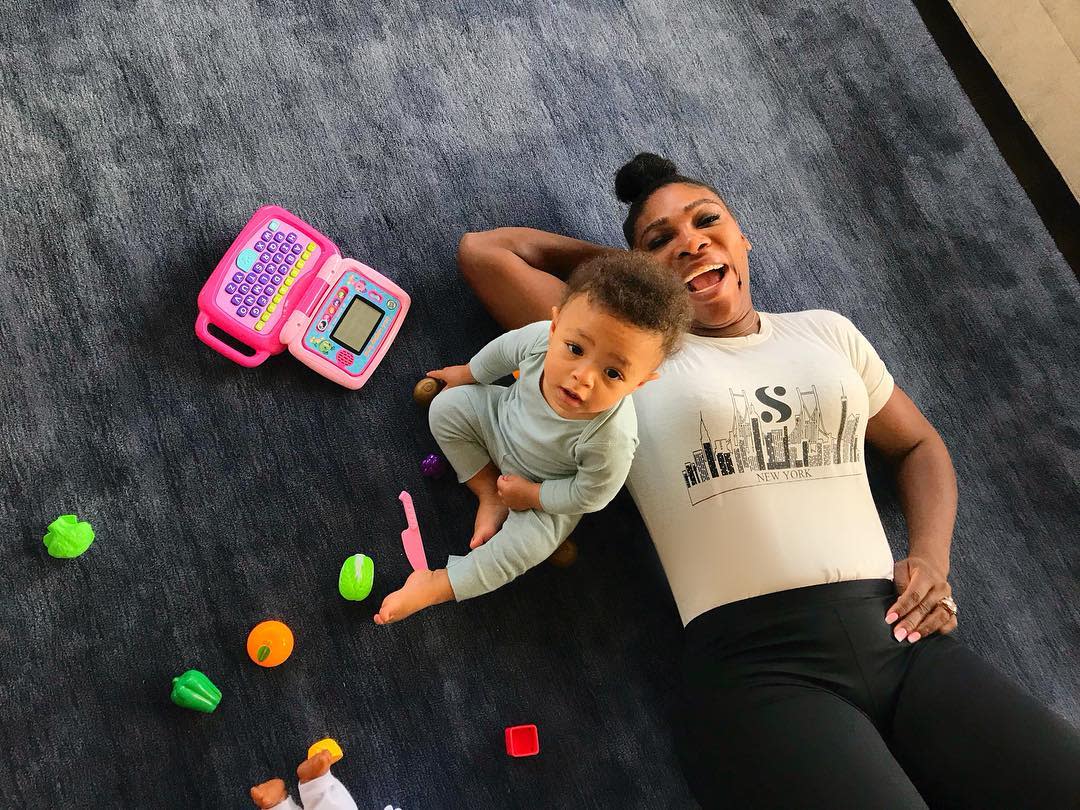 Serena Williams y su hija Alexis, de 13 meses. <a href="https://www.instagram.com/serenawilliams/?hl=en" rel="nofollow noopener" target="_blank" data-ylk="slk:Foto: Serena Williams/Instagram;elm:context_link;itc:0;sec:content-canvas" class="link ">Foto: Serena Williams/Instagram</a>