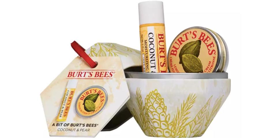 Burt's Bees A Bit of Burt's Bees Coconut & Pear Gift Set, £6.99