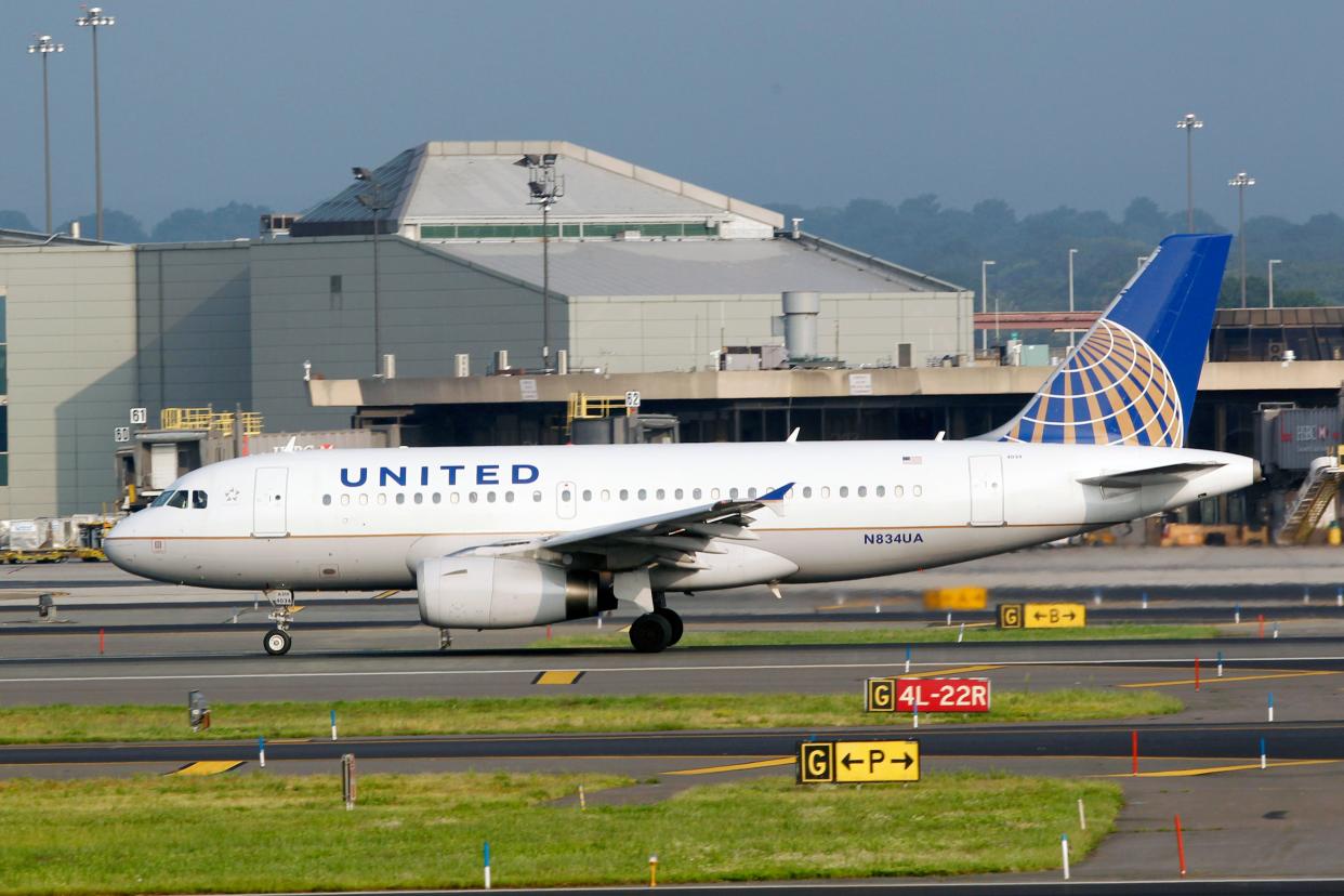 An Airbus A320 United Continental passenger plane rolls on take off at Newark Liberty International airport.
