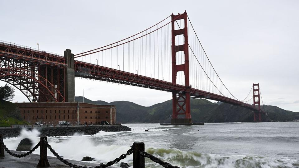 golden gate bridge