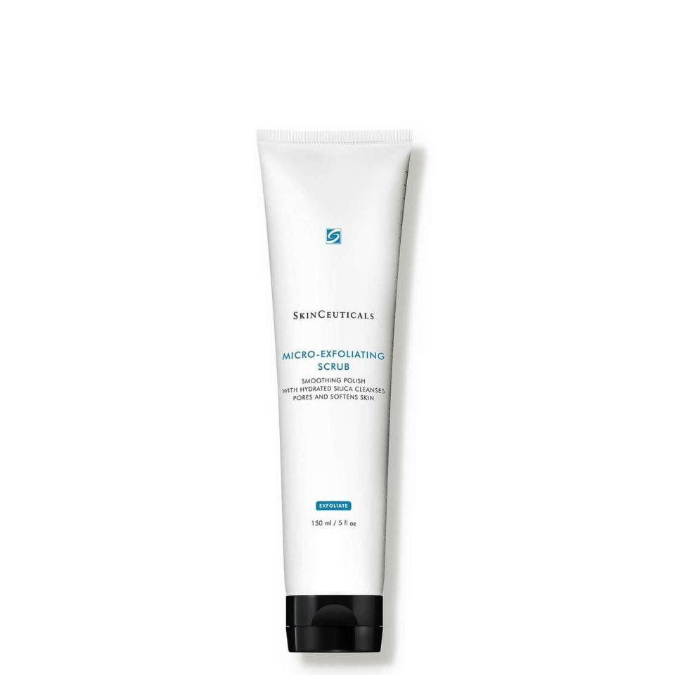 18) Micro-Exfoliating Scrub