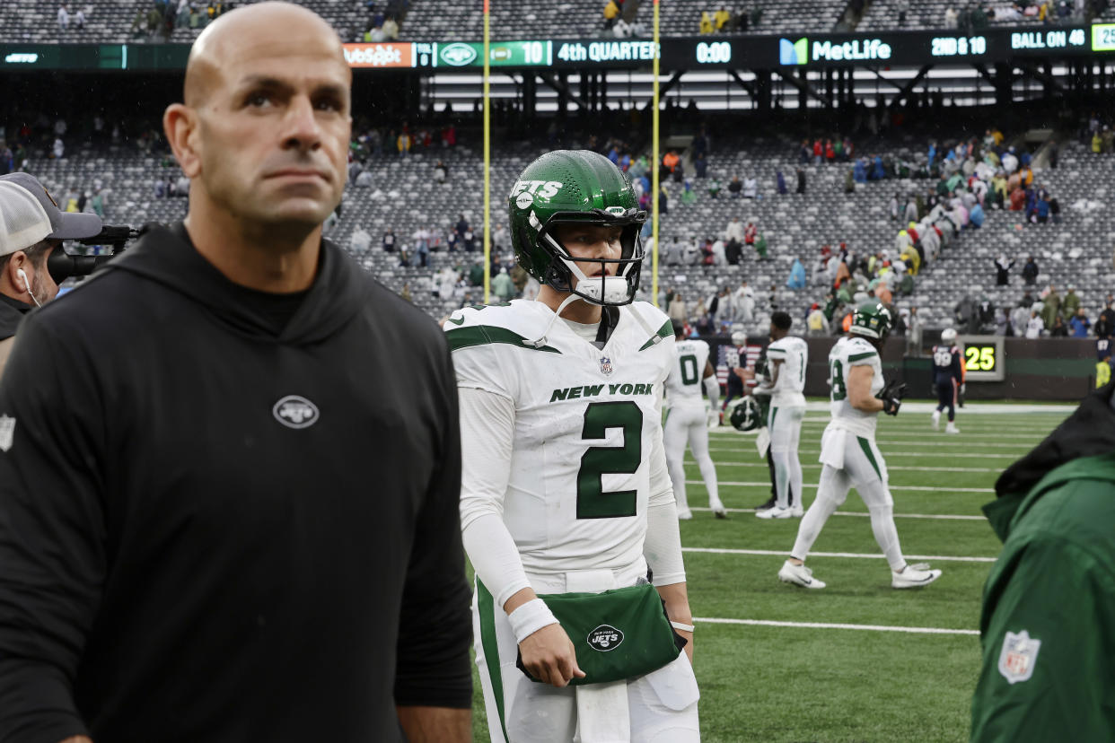 Robert Saleh continues to defend Zach Wilson. (Photo by Jim McIsaac/Getty Images)