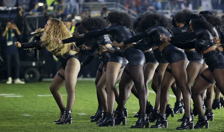 Who Is Mario Woods? The Story Behind the Name on Beyoncé's Dancers' Sign at the Super Bowl