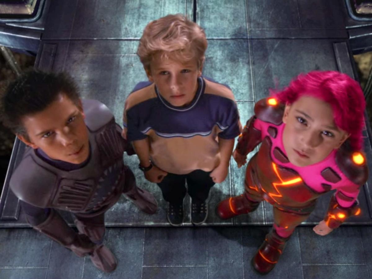 14 Details You Probably Missed In The Adventures Of Sharkboy And Lavagirl 0993