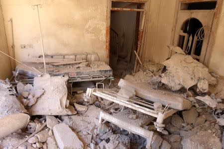 A damaged field hospital room is seen after airstrikes in a rebel held area in Aleppo, Syria October 1, 2016. REUTERS/Abdalrhman Ismail